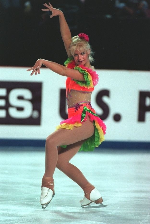 Nicole Bobek 24 Reasons You Were Obsessed With Women39s Figure Skating
