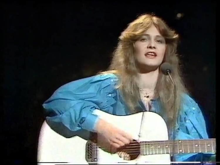 Nicole (German singer) Nicole Eurovision Song Contest Winner 1982 YouTube