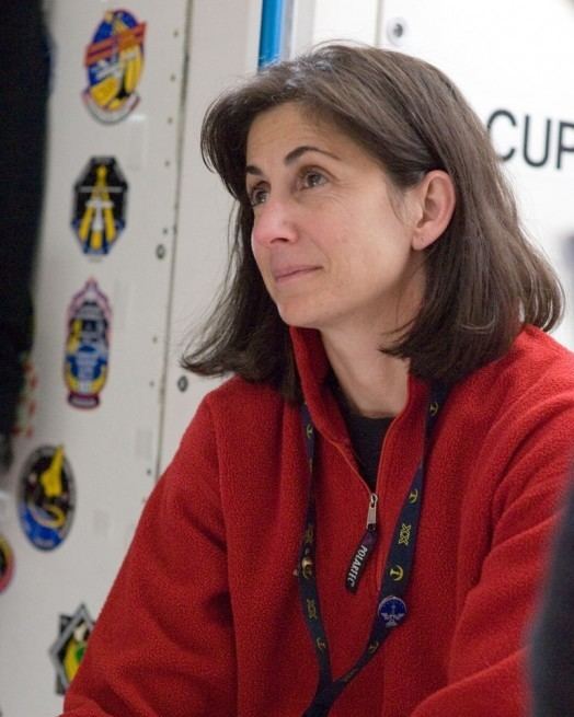 Nicole Stott Women in Space Nicole Stott More than 100 Days on orbit