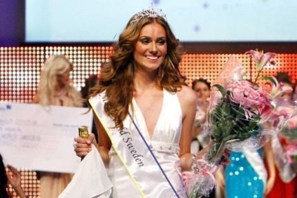 Nicoline Artursson Nicoline Artursson r Miss World Sweden 2011 CHIC