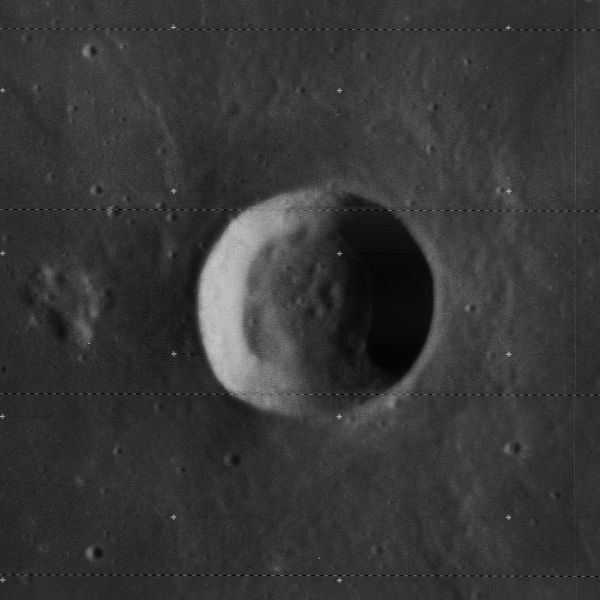 Nicollet (crater)