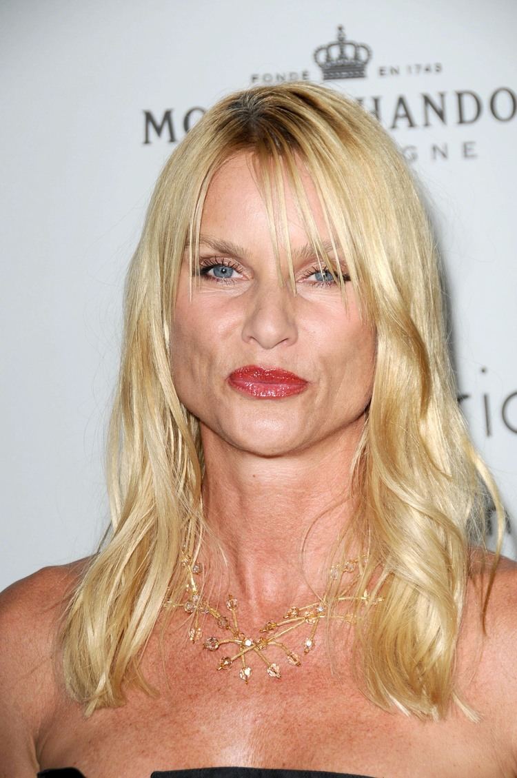 Nicollette Sheridan Alchetron The Free Social Encyclopedia 7378