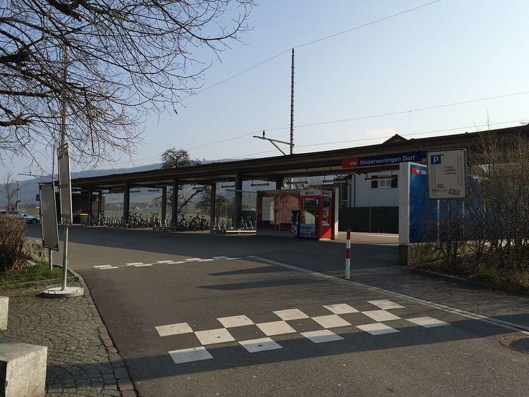Niederweningen Dorf railway station