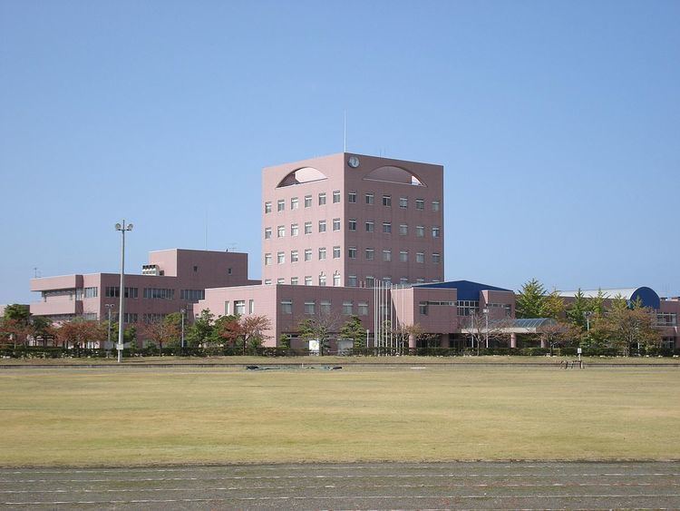 Niigata University of International and Information Studies