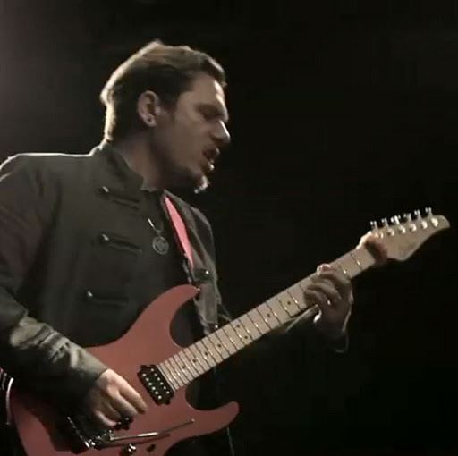 Niko Tsonev Steven Wilson39s New Touring Guitarist Niko Tsonev StarsDiecom