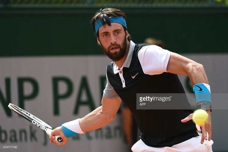 Nikoloz Basilashvili Georgian tennis player succeeds at Wimbledon CBWge
