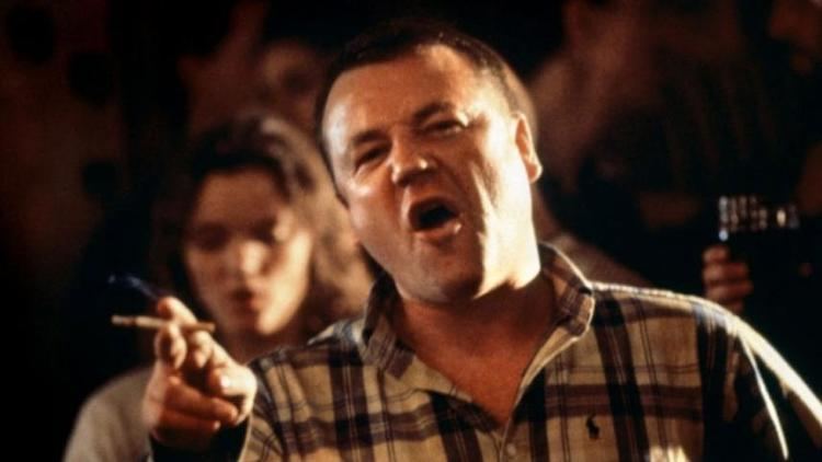 Nil by Mouth (film) Movie Review Nil by Mouth 1997