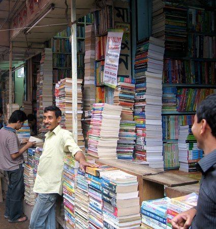 Nilkhet Nilkhet book stores Picture of Nilket Dhaka City TripAdvisor