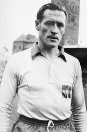 Nils Liedholm Nils LIEDHOLM 19491955 PES Stats Database