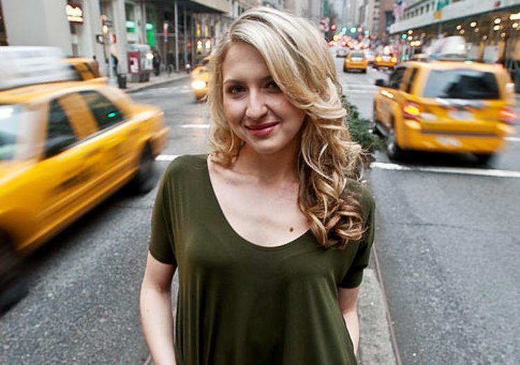 Nina Arianda Nina Arianda shines onstage in 39Born Yesterday39 NY Daily