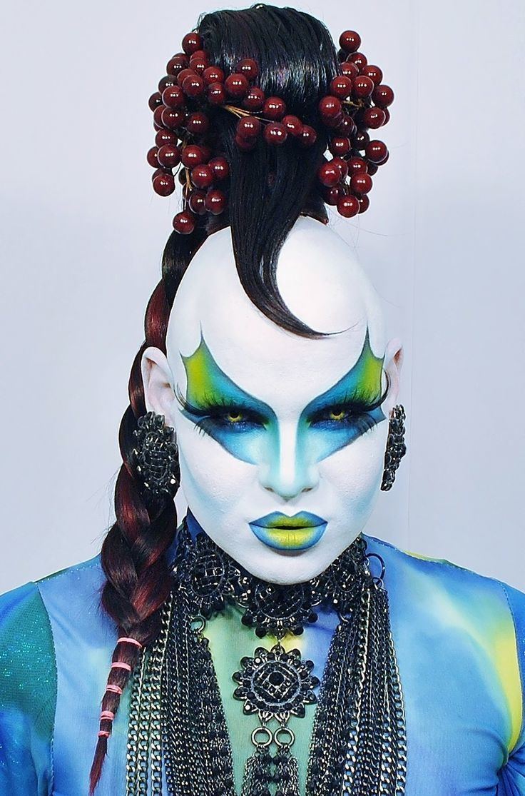Nina Flowers The Perpetually Fiercely Painted Nina Flowers God Save