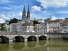 Niort httpsuploadwikimediaorgwikipediacommonsthu