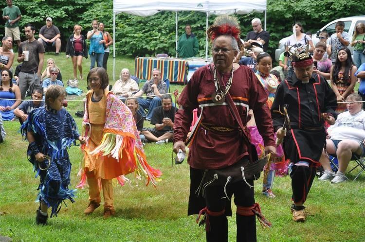 Nipmuc Nipmuc chief works to unite tribe The Grafton News
