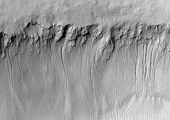 Nirgal Vallis Nirgal Vallis feature Mars Britannicacom