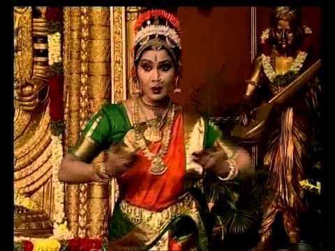 Nirmala Visweswara Rao Dr Nirmala Visweswara Rao Performing Kulukaga Nadavaro TTD YouTube
