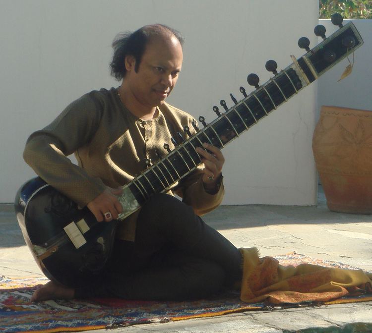 Nishat Khan Nishat Khan Faber Music