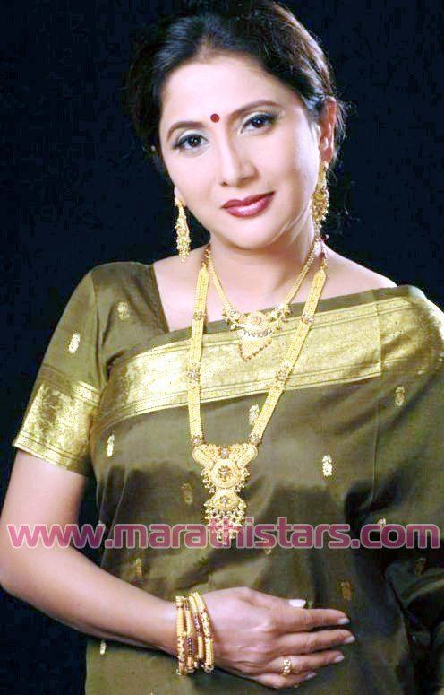 Nivedita Joshi Saraf Nivedita Joshi Wife of Ashok Saraf Marathi Movies
