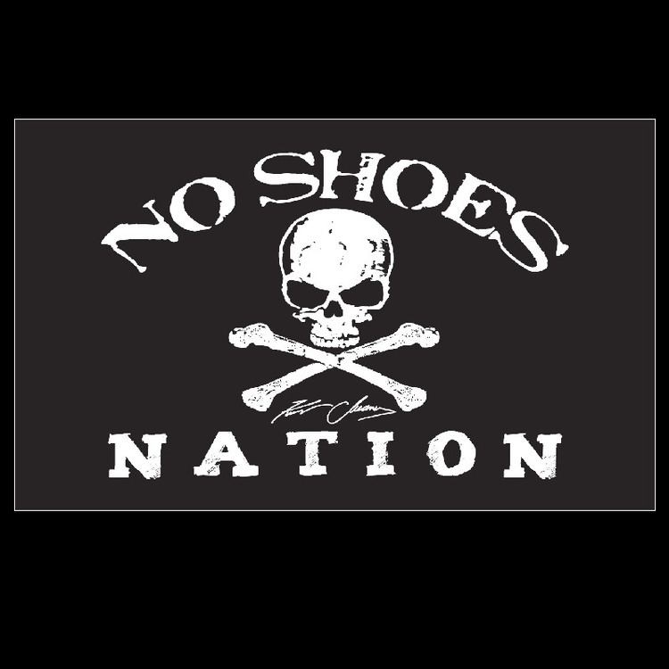 No Shoes Nation Tour Kenny Chesney No Shoes Nation BLACK Flag339 X 539 Large Flag w