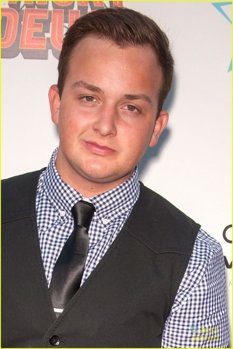 Noah Munck Noah Munck amp Victory Van Tuyl 39Nicky Deuce39 Hollywood