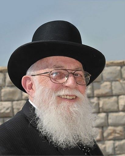 Noah Weinberg Download photos of Rabbi Weinberg