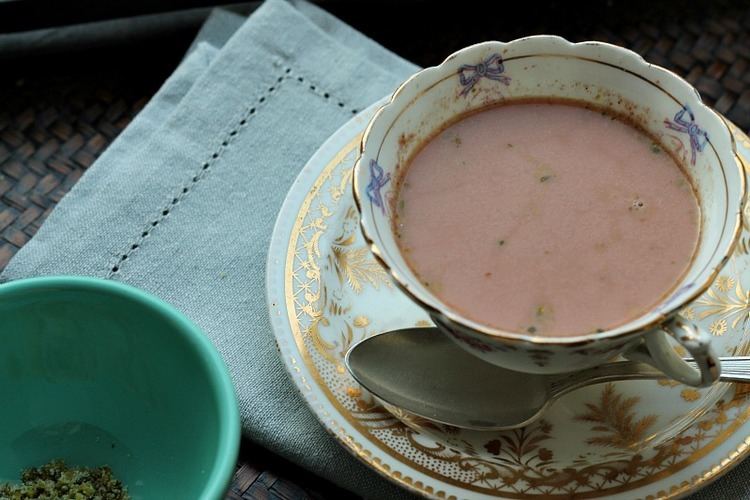 Noon chai Kashmiri pink chai with ground pistachios and almonds