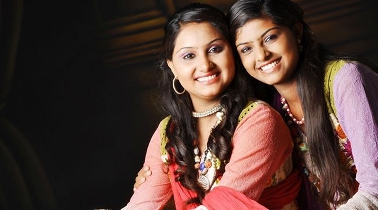 Nooran Sisters Nooran Sisters sing for a TV show The Indian Express