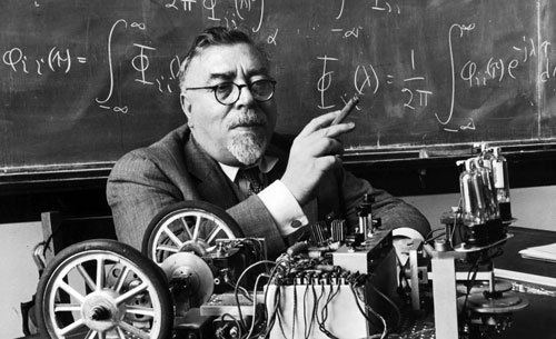 Norbert Wiener History of Computers and Computing Birth of the modern