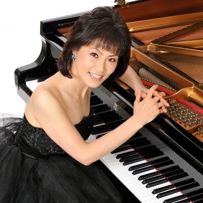 Noriko Ogawa (pianist) Fleet fingers and sound showers Noriko Ogawa at the