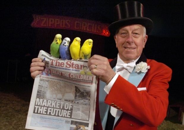 Norman Barrett (ringmaster) VIDEO Circus brings some added Zip to Sheffield The Star