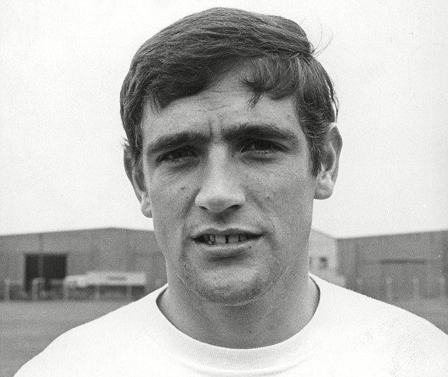 Norman Hunter (footballer) England v Poland 1973 Peter Shilton Norman Hunter and