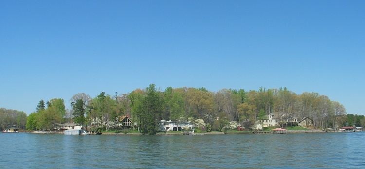 Norman Lake httpsuploadwikimediaorgwikipediacommons55