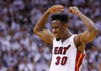 Norris Cole (basketball) Heat exercise option to keep Norris Cole for 201415