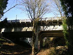 North 21st Street Bridge httpsuploadwikimediaorgwikipediacommonsthu