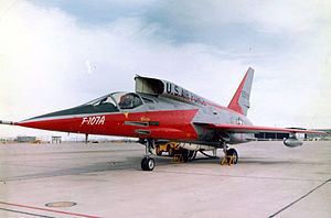 North American F-107 httpsuploadwikimediaorgwikipediacommonsthu