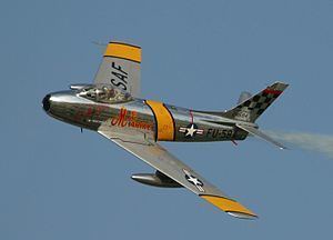 North American F-86 Sabre httpsuploadwikimediaorgwikipediacommonsthu