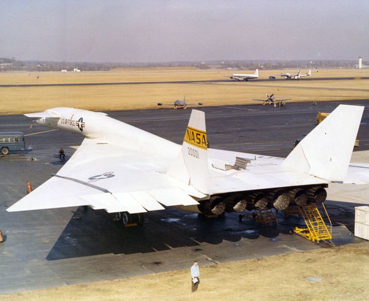 North American XB-70 Valkyrie Rise and downfall of the fastest nuclear bomber XB70 Valkyrie