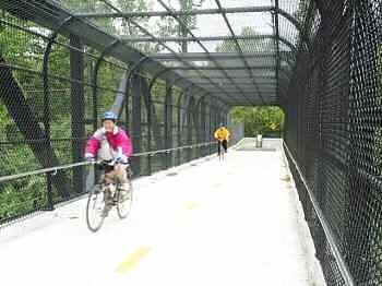 North Bethesda Trail bikewashingtonorgtrailsbethesdabridgejpg