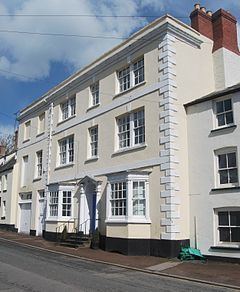 North Parade House, Monmouth httpsuploadwikimediaorgwikipediacommonsthu