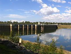 North Pine Dam httpsuploadwikimediaorgwikipediaenthumb3