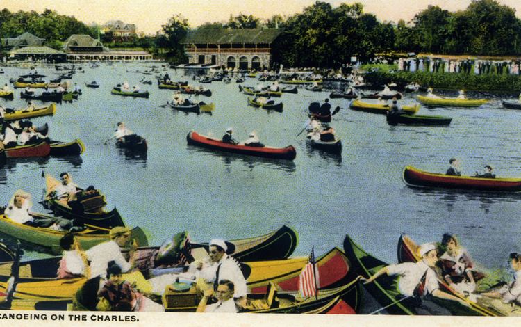 Postcard MA Norumbega Park on Charles River Auburndale 