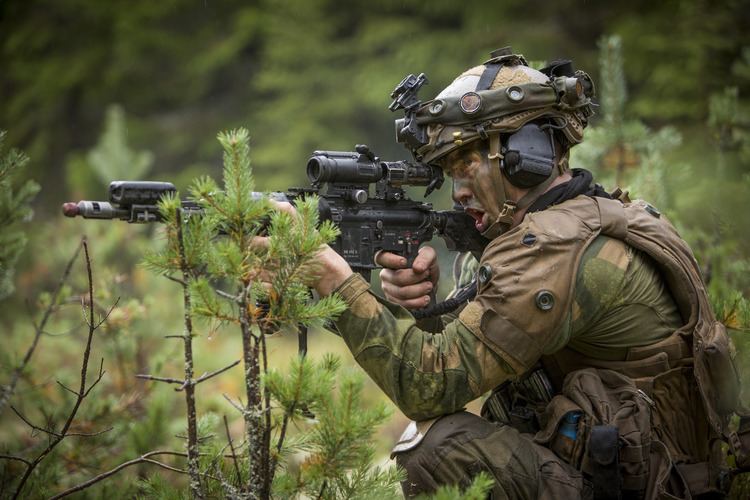 Norwegian Army Wallpapers Soldiers Rifles Military war helmet Norwegian Army Helmet