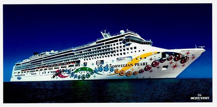 Norwegian Pearl Norwegian Pearl Cruise Ship Photographs Cruise Ship Postcards