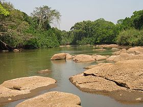 Noun River (Cameroon) httpsuploadwikimediaorgwikipediacommonsthu