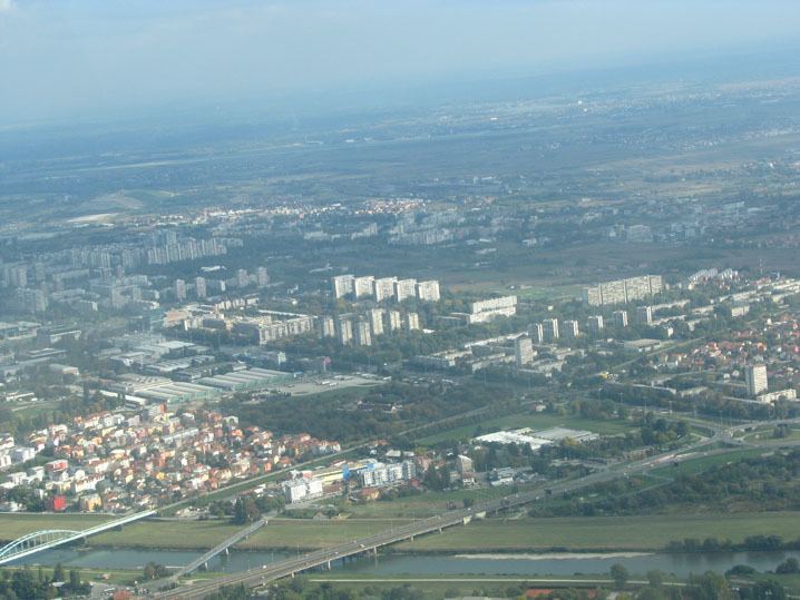 Novi Zagreb httpsuploadwikimediaorgwikipediacommonscc