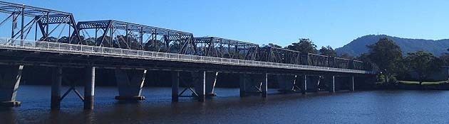 Nowra Bridge Nowra Bridge project Princes Highway upgrade South Eastern NSW