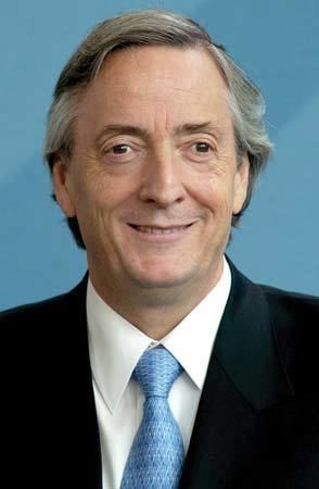Néstor Kirchner Nestor Kirchner president of Argentina Britannicacom