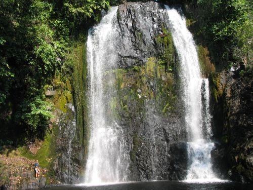 Ntumbachushi Falls wwwzambiatourismcommediaNtumbachushiFalls9s