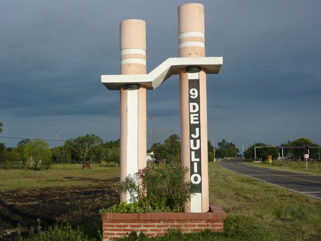 Nueve de Julio, Corrientes
