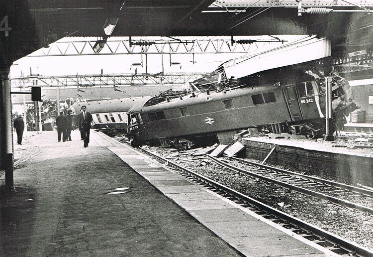 Nuneaton rail crash Nuneaton Rail Crash 1975 The Nuneaton and North Warwickshire Local