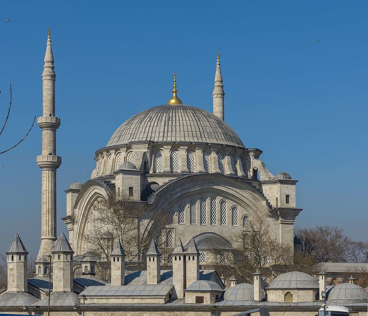 Nuruosmaniye Mosque